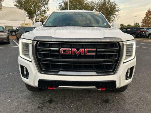 2021 GMC Yukon XL 4WD AT4