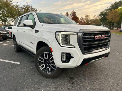 2021 GMC Yukon XL 4WD AT4