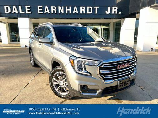 Sterling Metallic 2023 GMC Terrain SLT