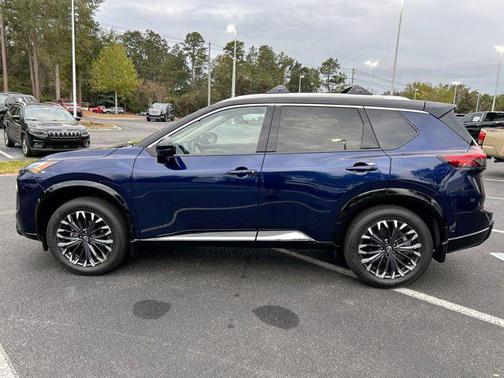 2025 Nissan Rogue Platinum