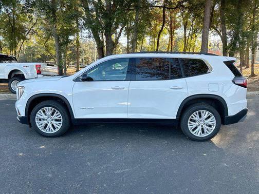 2026 GMC Acadia Elevation FWD