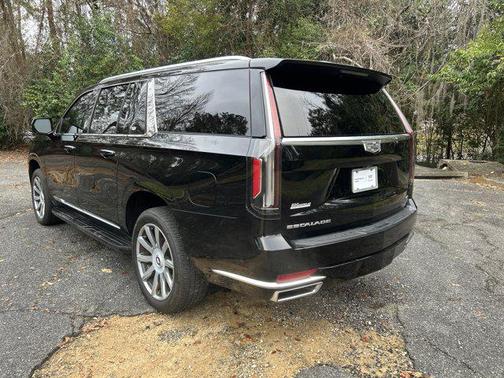 2022 Cadillac Escalade ESV Premium Luxury Platinum