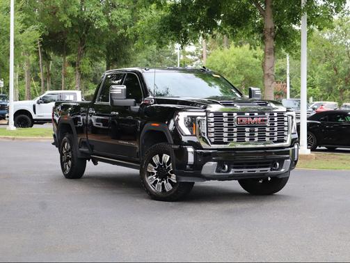 Onyx Black 2025 GMC Sierra 2500 Denali