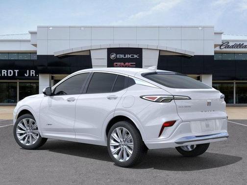 White Frost Tricoat 2026 Buick Envista Avenir FWD