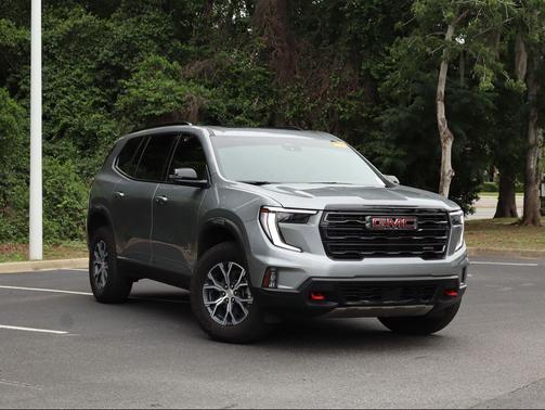 Sterling Metallic 2025 GMC Acadia AWD AT4
