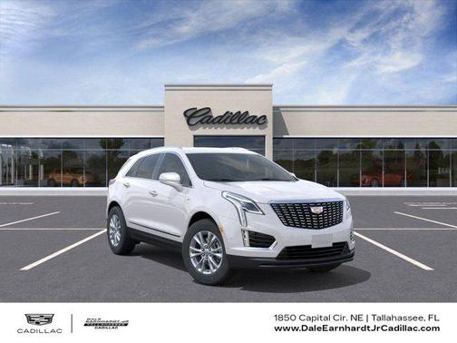Crystal White Tricoat 2026 Cadillac XT5 Luxury