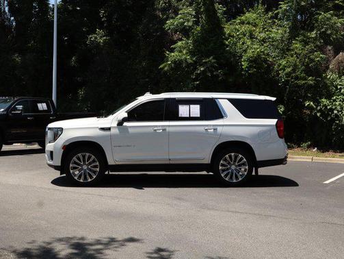 White Frost Tricoat 2021 GMC Yukon Denali