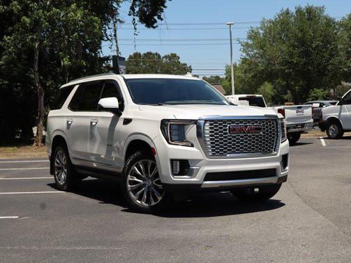 White Frost Tricoat 2021 GMC Yukon Denali