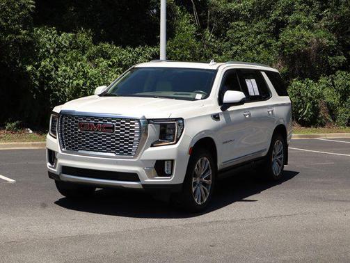 White Frost Tricoat 2021 GMC Yukon Denali
