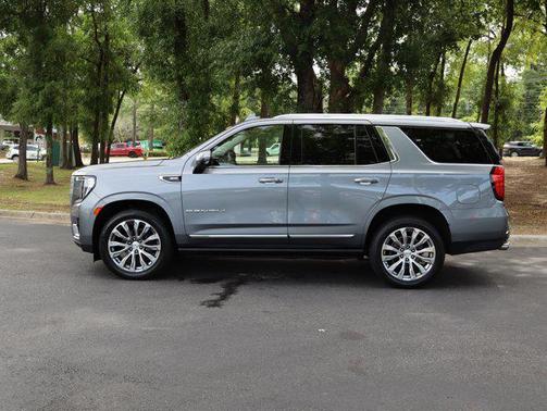 Satin Steel Metallic 2022 GMC Yukon Denali