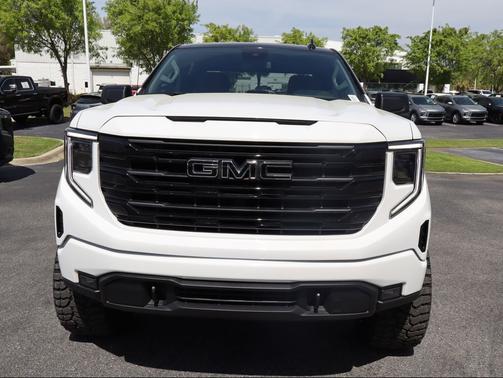 Summit White 2025 GMC Sierra 1500 Elevation