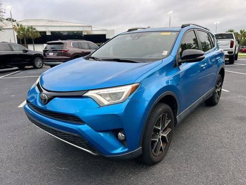 2018 Toyota RAV4 SE