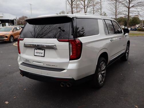 2022 GMC Yukon XL Denali