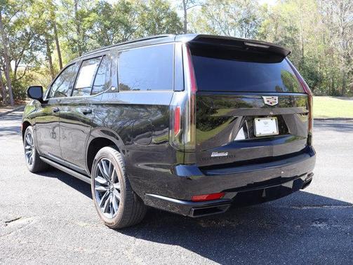 2022 Cadillac Escalade Sport