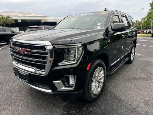 2024 GMC Yukon SLT