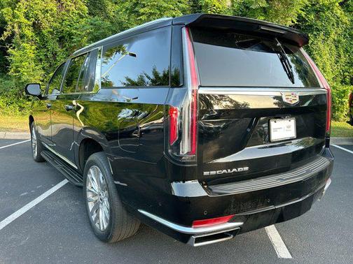2023 Cadillac Escalade ESV Premium Luxury