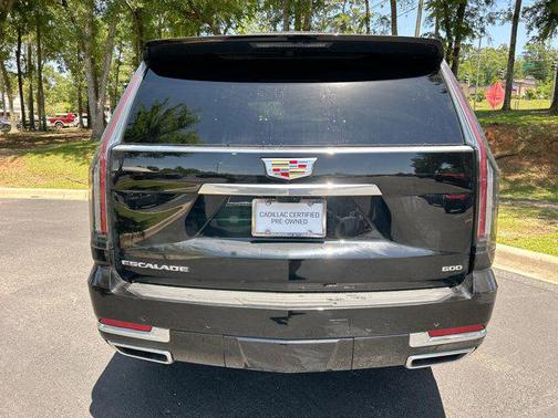 2025 Cadillac Escalade Premium Luxury