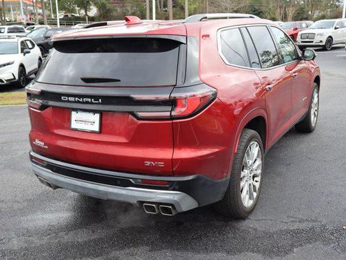 2024 GMC Acadia Denali