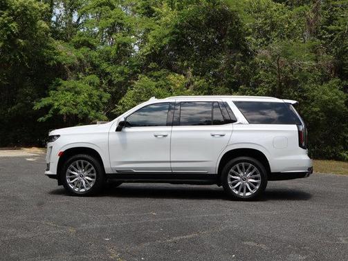Crystal White Tricoat 2024 Cadillac Escalade Premium Luxury