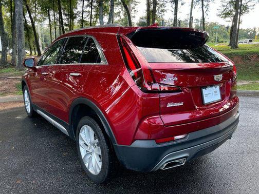 2021 Cadillac XT4 Premium Luxury