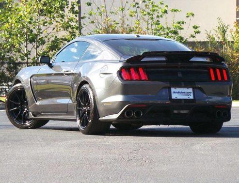 2019 Ford Shelby GT350 Base