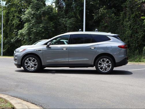 Satin Steel Metallic 2018 Buick Enclave Avenir
