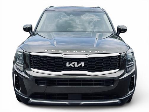 Dark Moss 2022 Kia Telluride S
