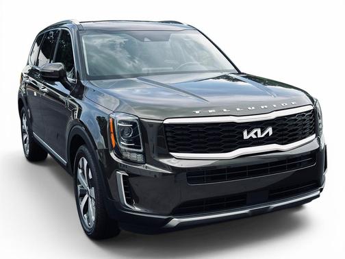 Dark Moss 2022 Kia Telluride S