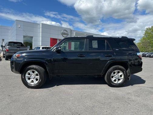 Midnight Black Metallic 2023 Toyota 4Runner SR5 Premium
