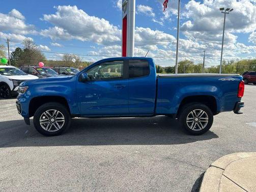 Bright Blue Metallic 2022 Chevrolet Colorado WT