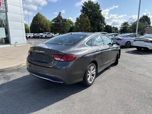 Granite Crystal Metallic Clearcoat 2016 Chrysler 200 Limited