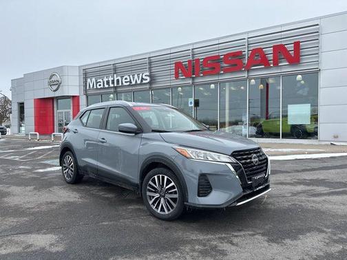 2022 Nissan Kicks SV