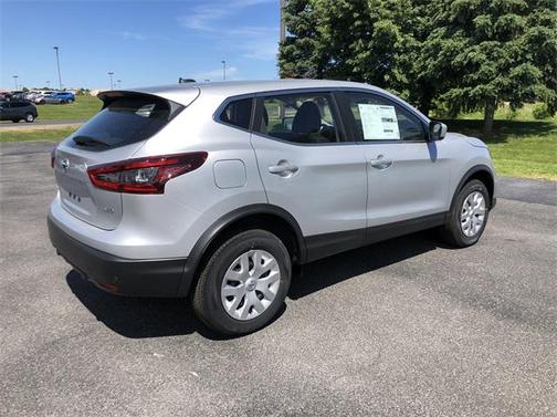 2020 Nissan Rogue Sport S