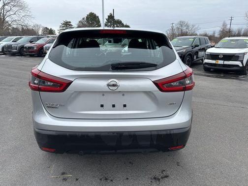 2020 Nissan Rogue Sport S