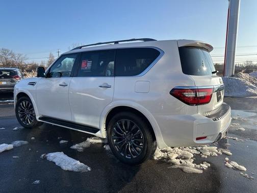 2024 Nissan Armada Platinum 4WD