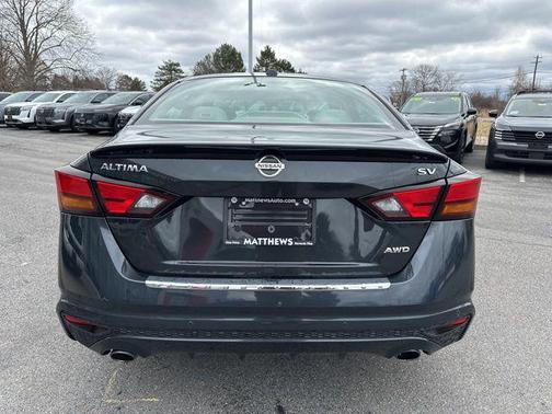 2021 Nissan Altima 2.5 SV