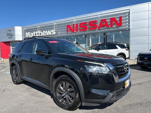 2022 Nissan Pathfinder SV 4WD