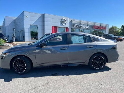 Gun Metallic 2026 Nissan Sentra SR