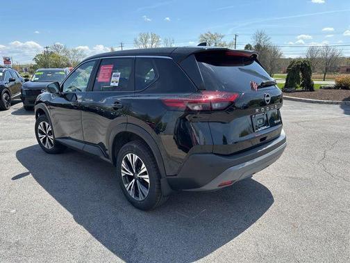 Super Black 2023 Nissan Rogue SV