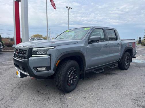 Boulder Gray Pearl 2026 Nissan Frontier PRO-4X