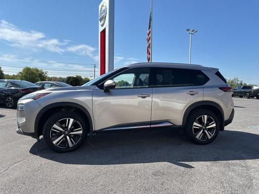2021 Nissan Rogue SL