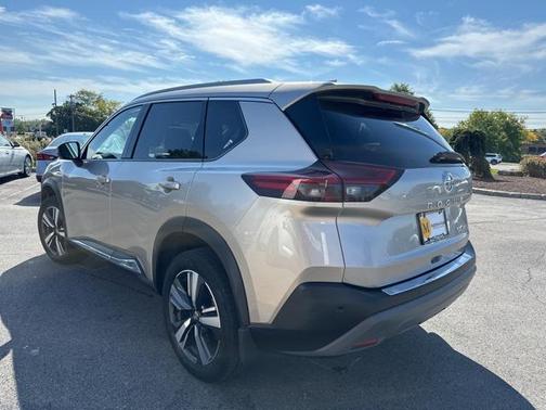 2021 Nissan Rogue SL