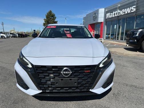 2023 Nissan Altima SR Intelligent AWD