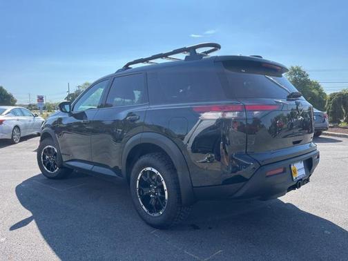 2025 Nissan Pathfinder Rock Creek 4WD