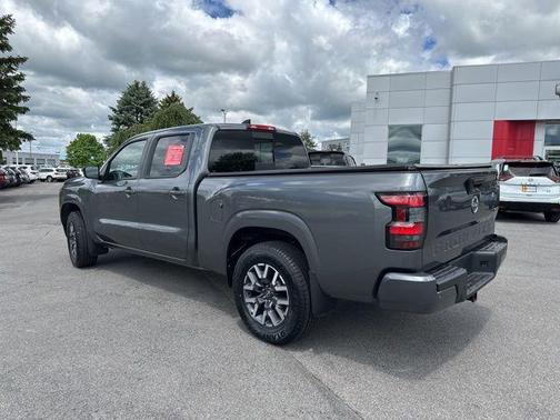 Gun Metallic 2023 Nissan Frontier SV