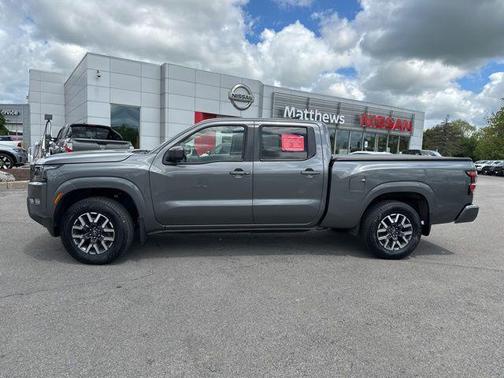 Gun Metallic 2023 Nissan Frontier SV