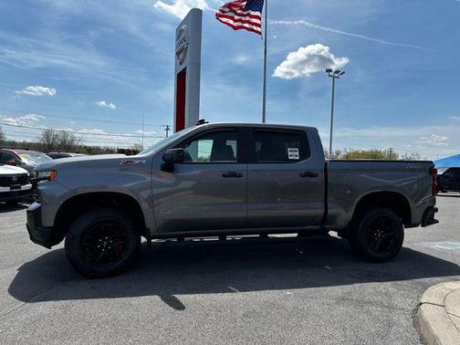 Satin Steel Metallic 2021 Chevrolet Silverado 1500 LT Trail Boss