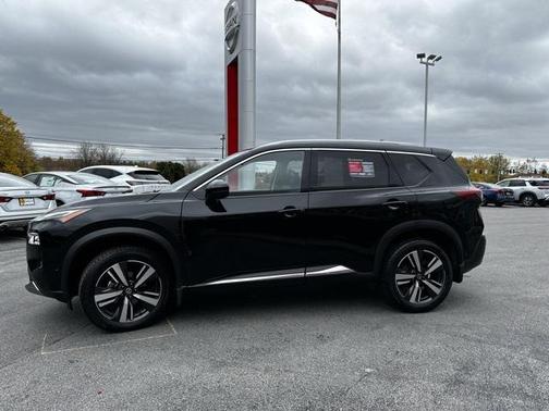 2021 Nissan Rogue Platinum