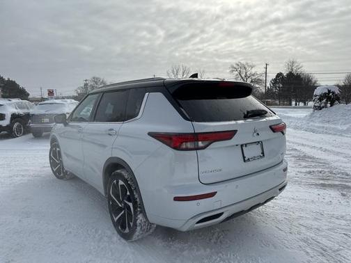 2023 Mitsubishi Outlander SEL 2.5 S-AWC