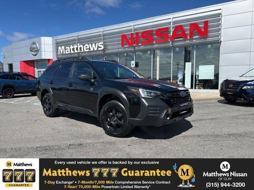 Crystal Black Silica 2023 Subaru Outback Wilderness